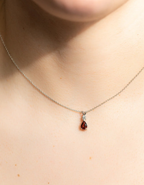 Load image into Gallery viewer, Juego De Joyas Para Mujer, Palo Natural En Forma De Pera De 7X5 Mm Y Collar Con Colgante De Esmeralda De 3 Mm Creado Y Aretes De Palo Y Esmeralda En Forma De Pera a Juego
